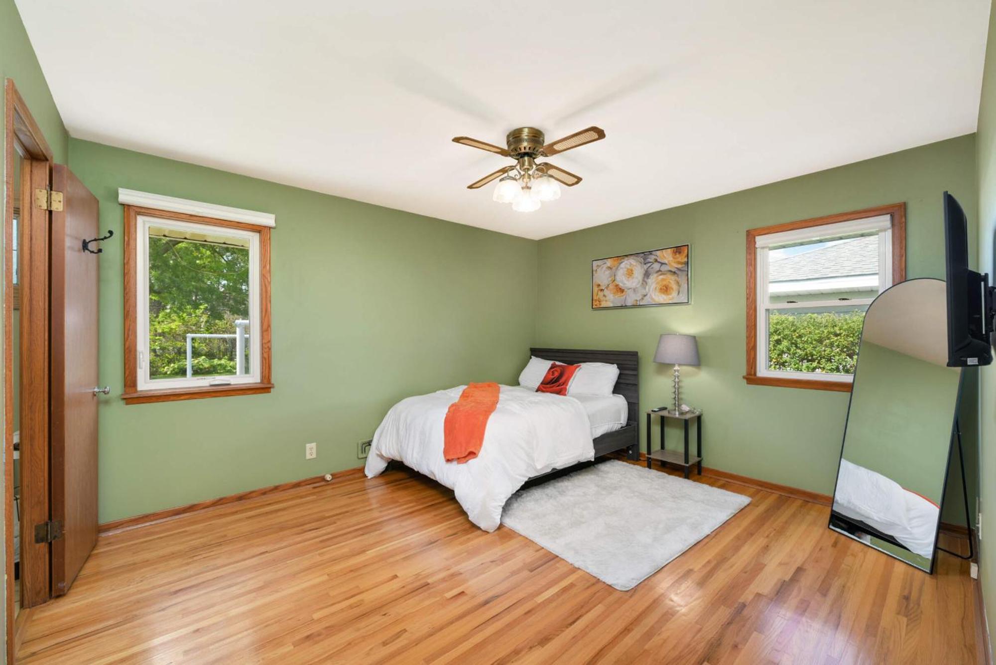 Cottage Grove Haven, Spacious 4-Bed, 3 Baths Retreat Exteriör bild