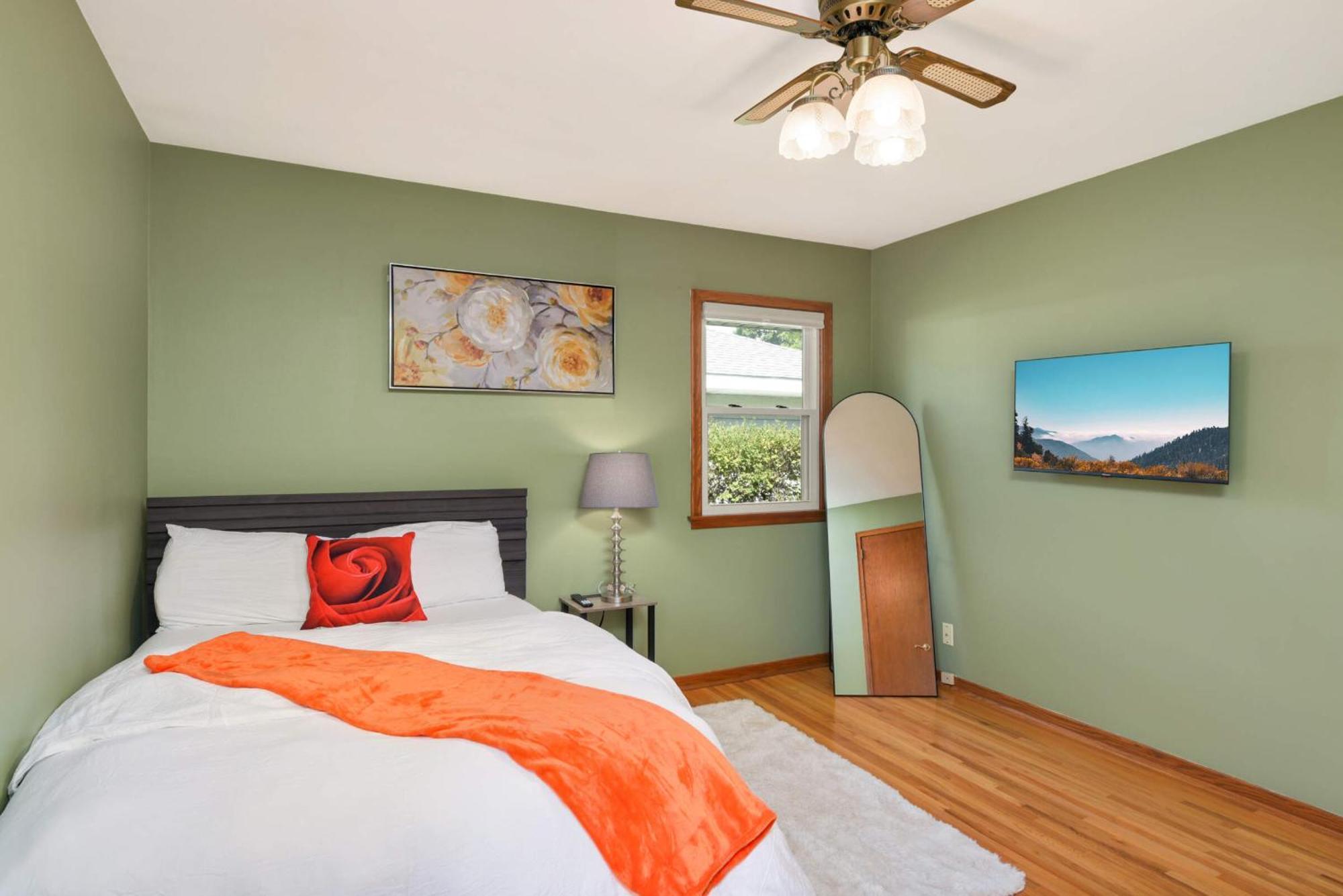Cottage Grove Haven, Spacious 4-Bed, 3 Baths Retreat Exteriör bild