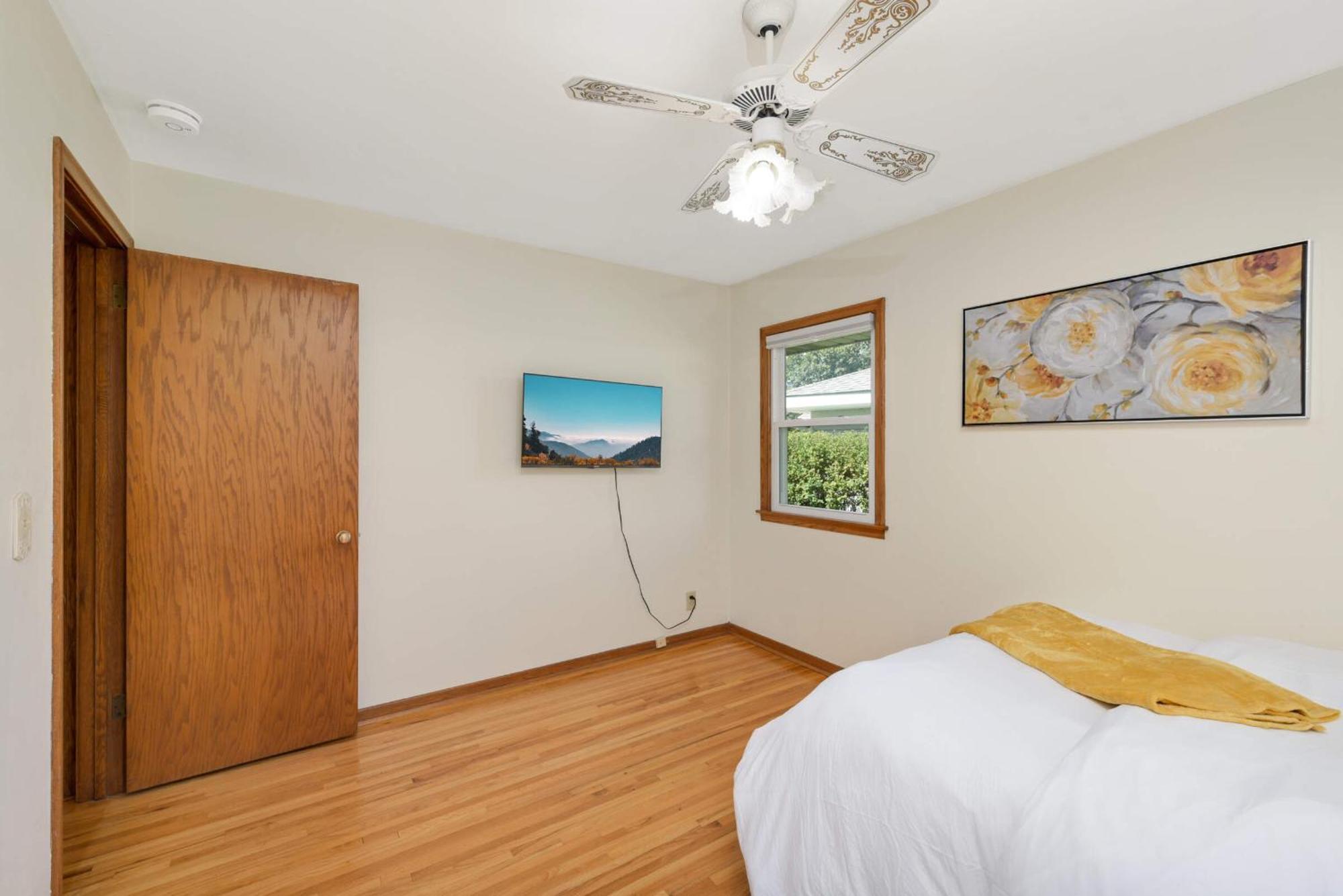 Cottage Grove Haven, Spacious 4-Bed, 3 Baths Retreat Exteriör bild