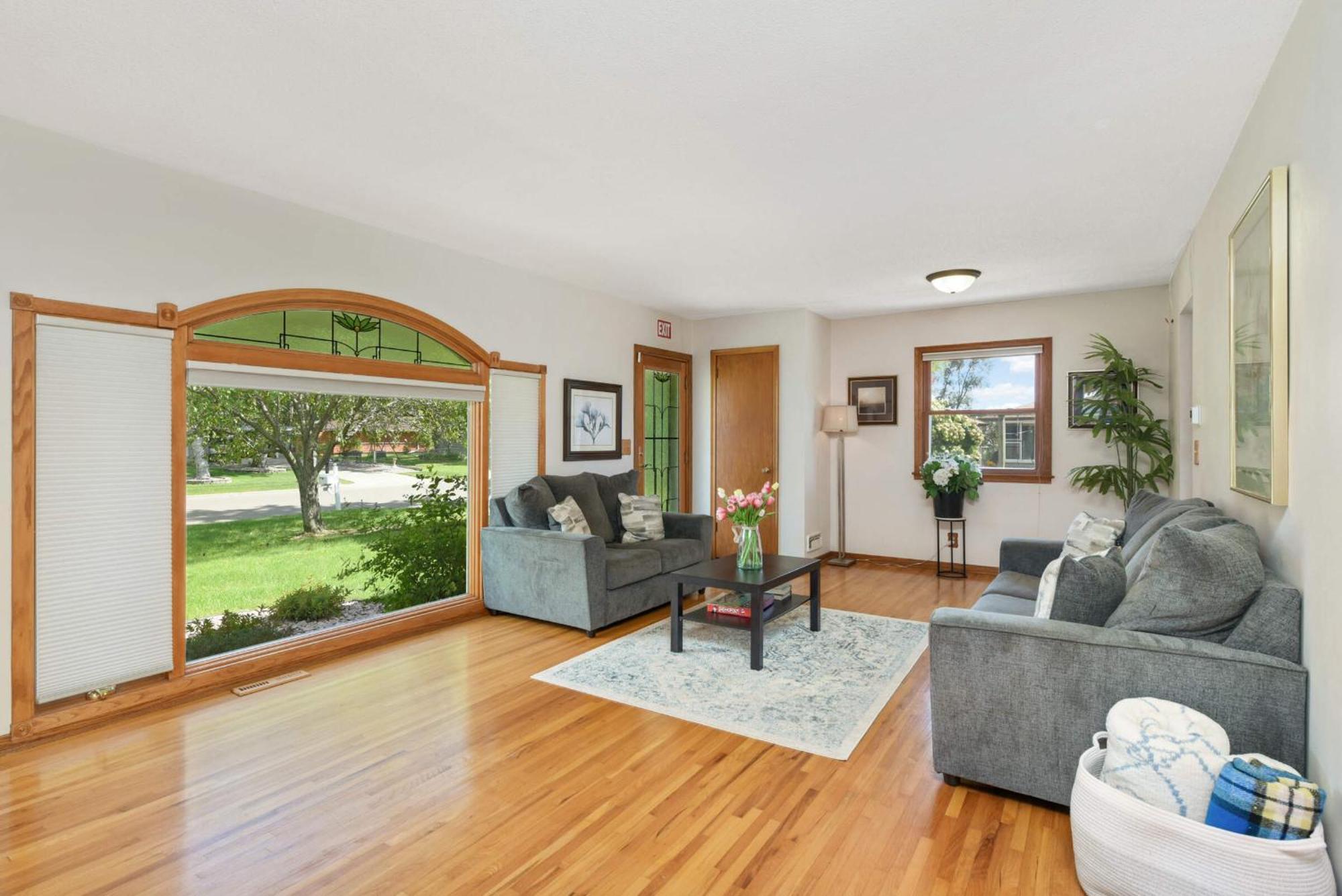 Cottage Grove Haven, Spacious 4-Bed, 3 Baths Retreat Exteriör bild