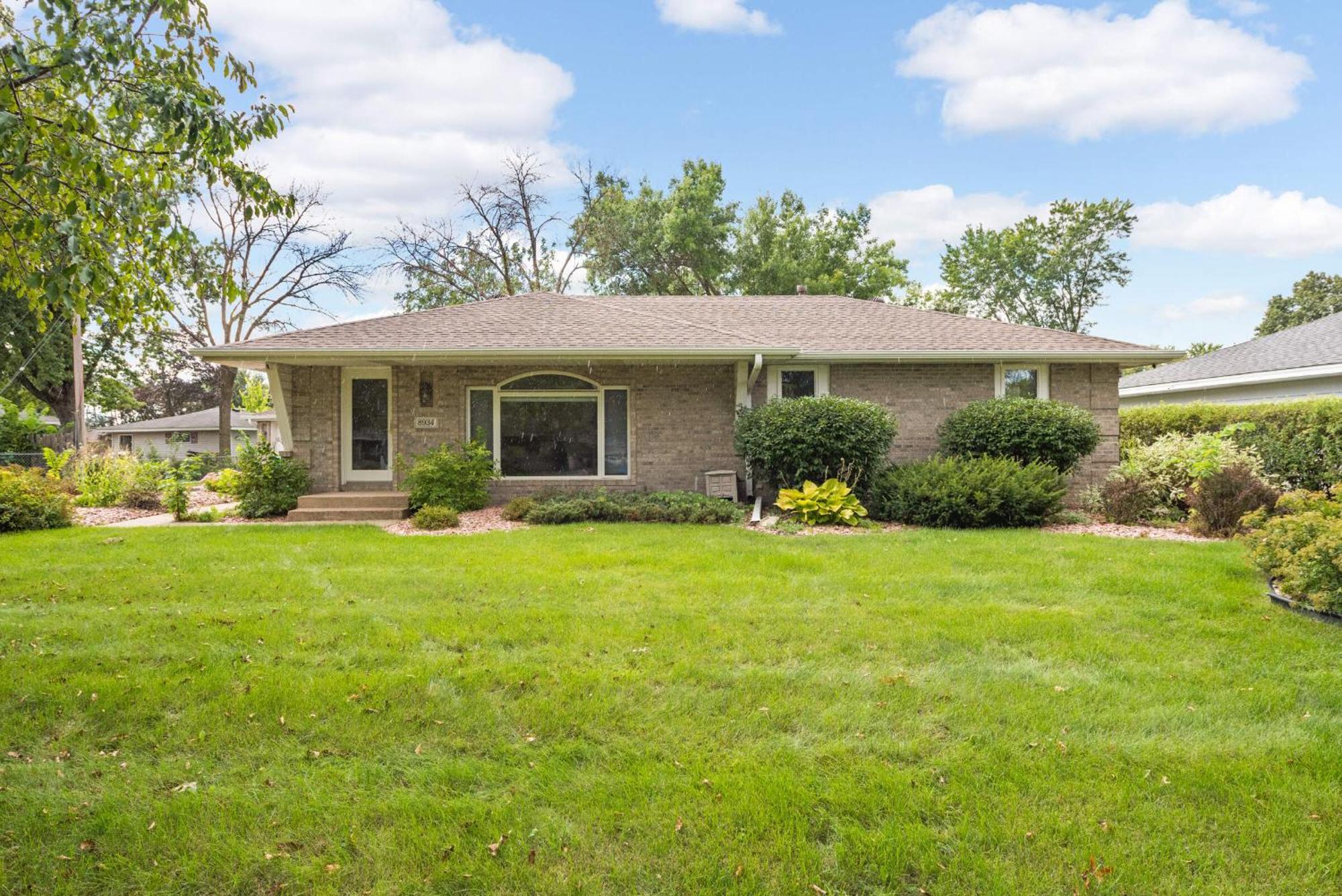 Cottage Grove Haven, Spacious 4-Bed, 3 Baths Retreat Exteriör bild